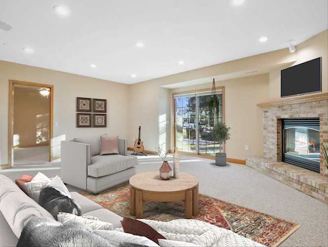 801 Mark Dr #1 Verona, WI 53593