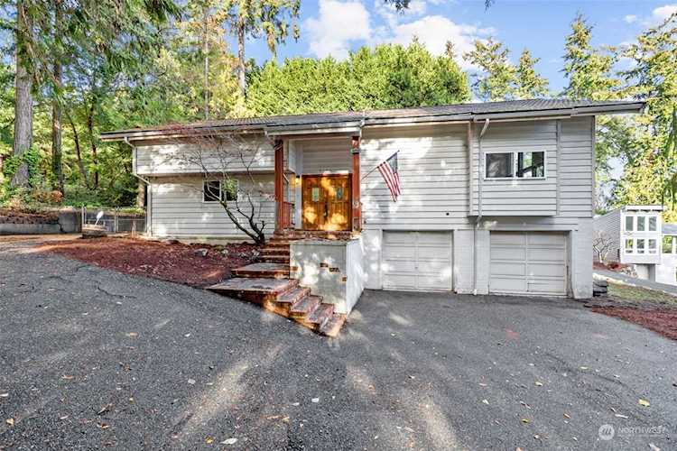 4000 NE Derek Dr Bremerton, WA 98311