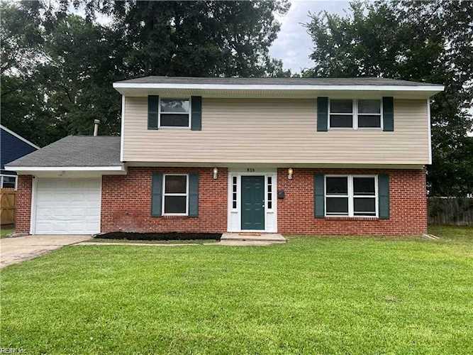 816 Olive Dr Newport News, VA 23601