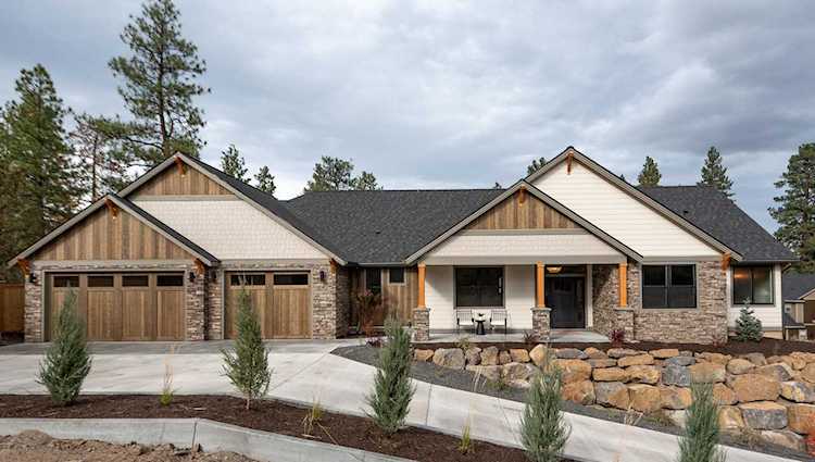 63323 NW Thoroughbred Place Bend, OR 97703