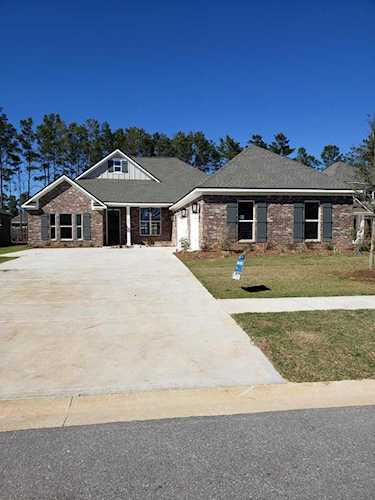 407 Mill Pond Cove Freeport, FL 32439