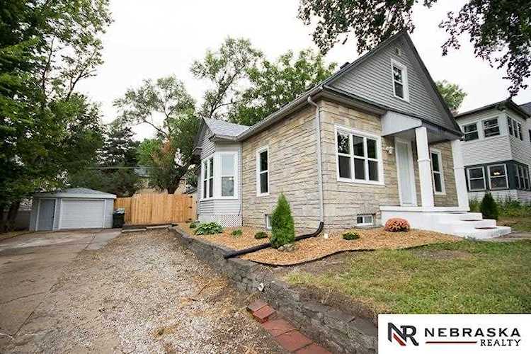 1651 Van Dorn St Lincoln, NE 68502 | MLS 22223052 Photo 1
