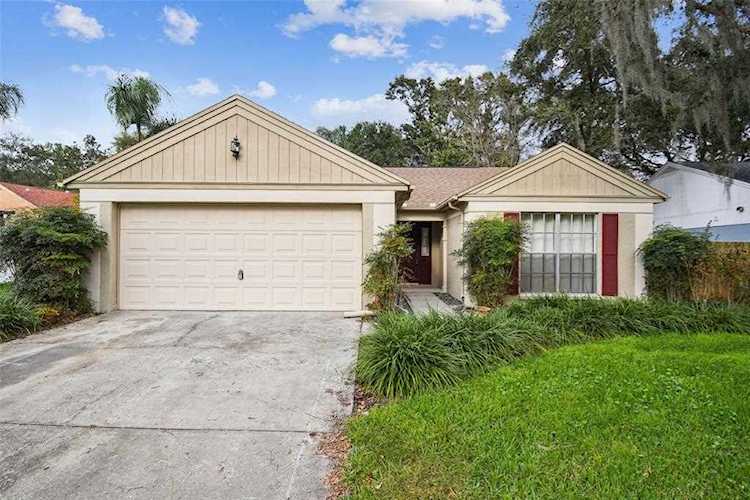 1640 Baker Rd Lutz, FL 33559