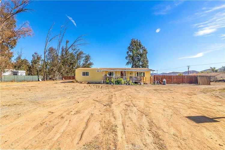 31210 Olive Ave Winchester, CA 92596