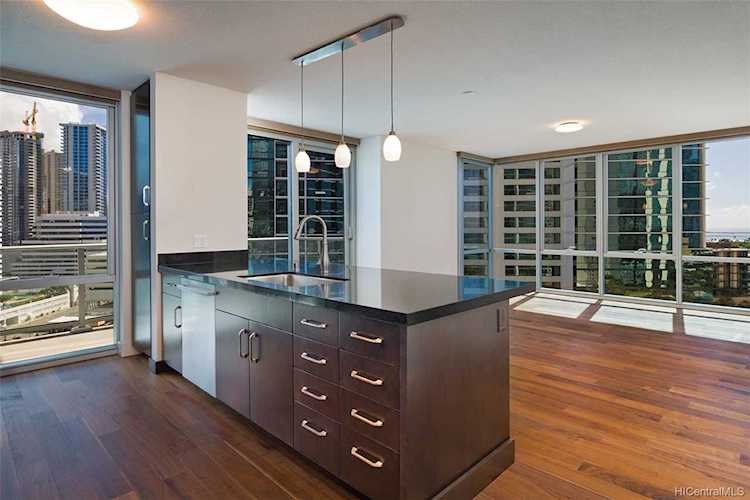1189 Waimanu Street #1505 Honolulu, HI 96814