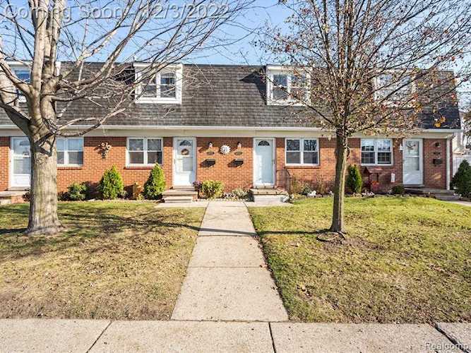 45780 Kensington Utica, MI 48317