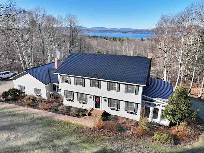 153 Hillside Dr Derby, VT 05829