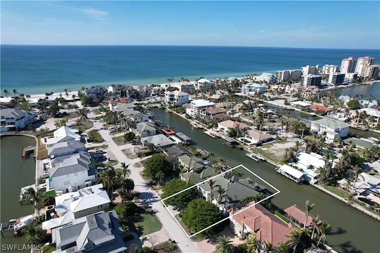 175 Bayview Ave Naples, FL 34108