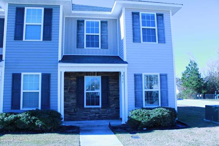 435 Falls Cove Jacksonville, NC 28546 | MLS 100360137 Photo 1