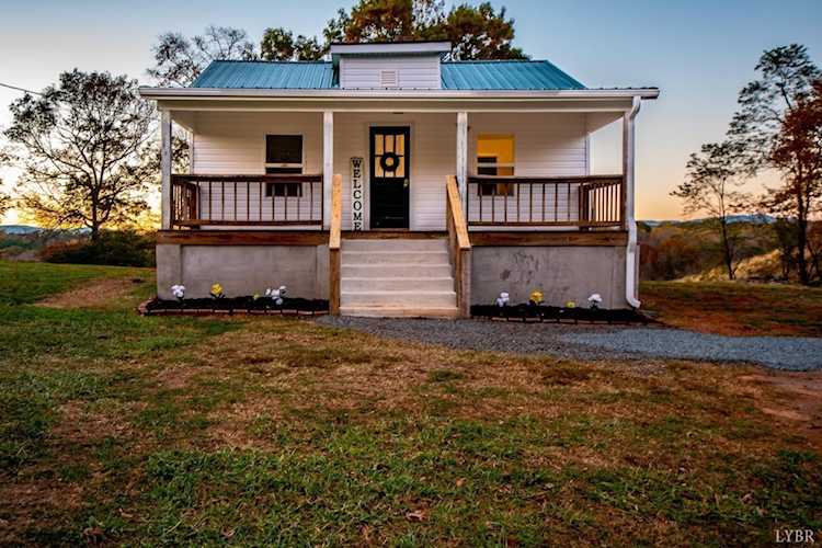 588 Thomas Rd Madison Heights, VA 24572