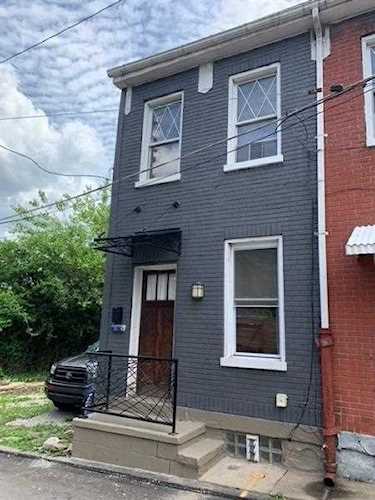 187 Locarna Way Pittsburgh, PA 15201