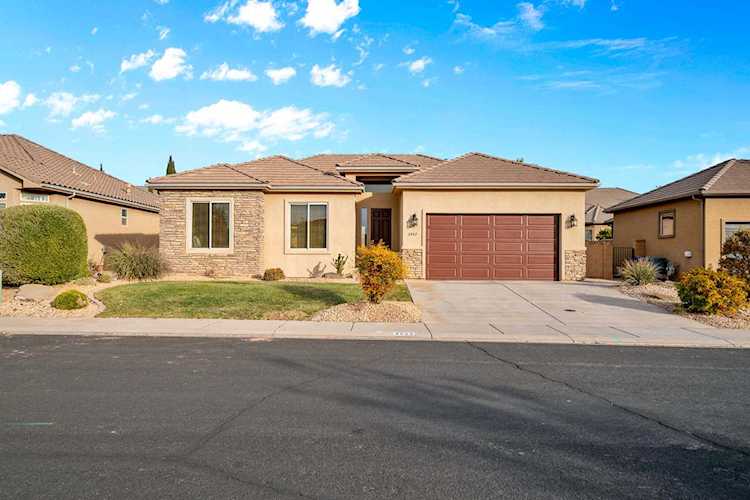 3922 W Mitchell Santa Clara, UT 84765