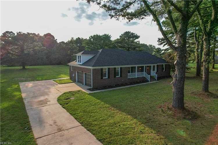 home for sale in Pleasant Ridge Chesapeake VA 23322 - MLS 10465688 Photo 1