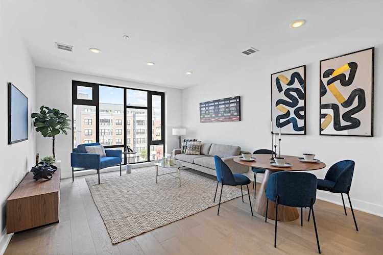 338 Newark Ave #207 Jersey City, NJ 07302