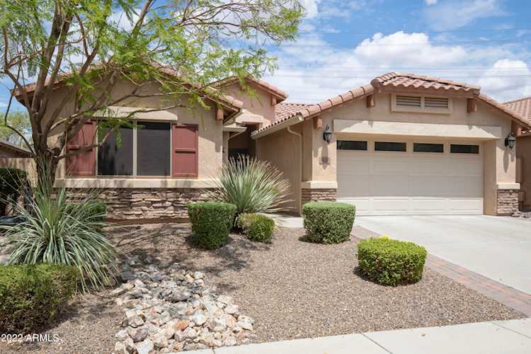 2630 E Saguaro Park Ln Phoenix, AZ 85024 | MLS 6494857 Photo 1