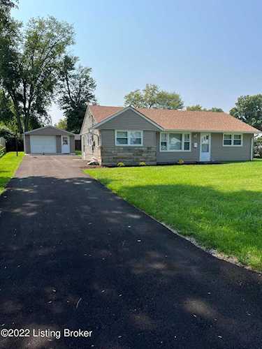 5406 Sir Barton Dr Louisville, KY 40272 | MLS 1622492 Photo 1
