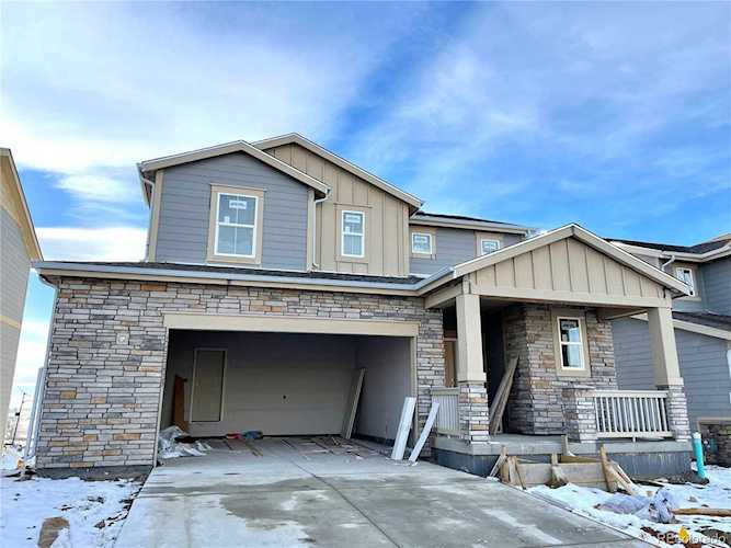 768 Harvard St Johnstown, CO 80534