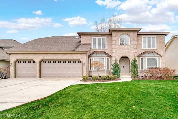 6559 Berrywood Dr Downers Grove, IL 60516
