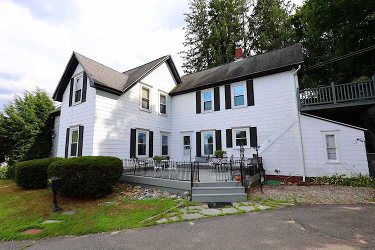 4 Elm St Derry, NH 03038 | MLS 4925289 Photo 1