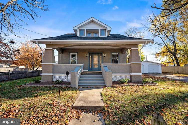 358 8th St Gloucester City, NJ 08030