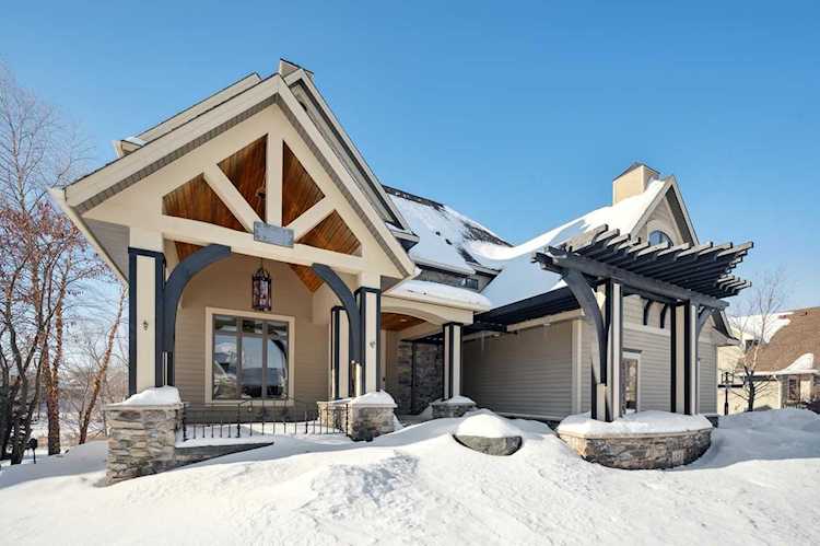 195 Meadowview Lane Medina, MN 55340