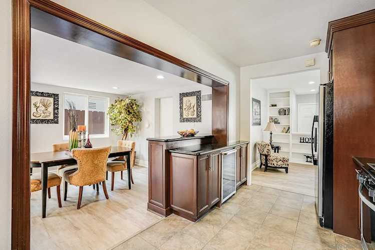 2667 Burgener Blvd San Diego, CA 92110