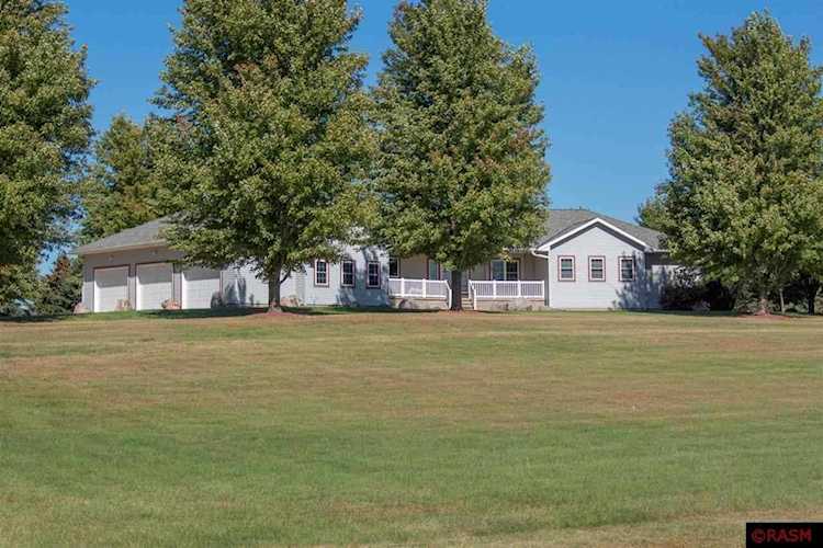 80820 Hammond Hwy Madelia, MN 56062