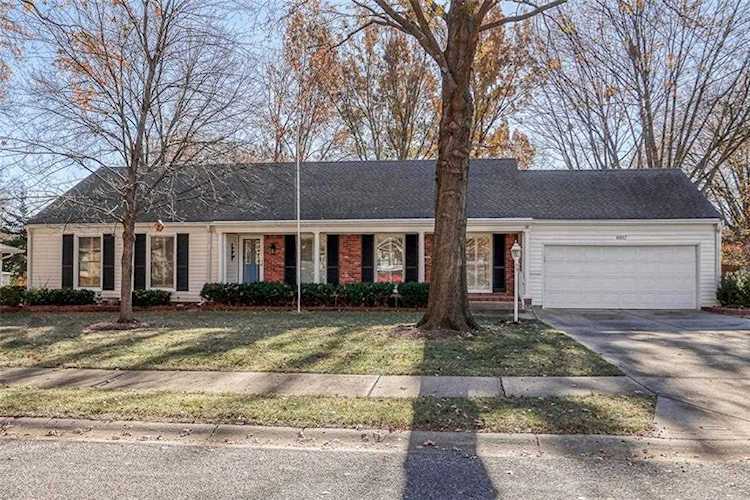 $425,000 - 6817 W 99th St Overland Park, KS 66212 - MLS ID 2411736 Photo 1