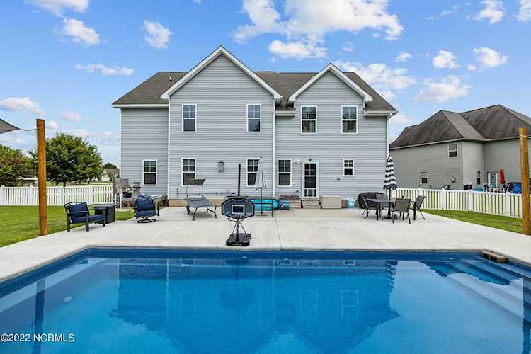 305 Echo Ridge Road Swansboro, NC 28584