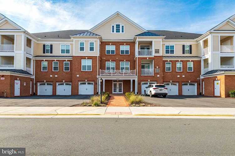 21007 Rocky Knoll Square #307 For Sale in Ashburn Photo 1