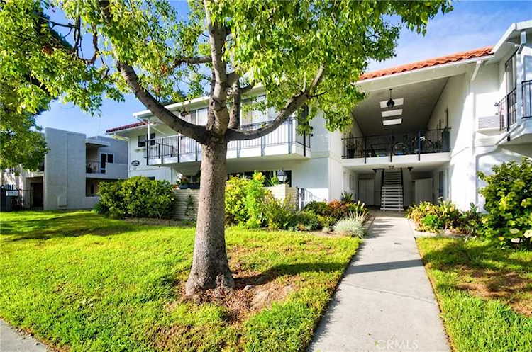 2172 E Via Mariposa #B Laguna Woods, CA 92637 | MLS PW22249034 Photo 1