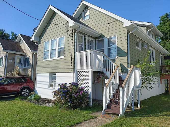 219 East Park St Moonachie, NJ 07074