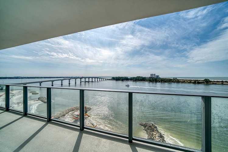 691 S Gulfview Blvd #915 Clearwater Beach, FL 33767