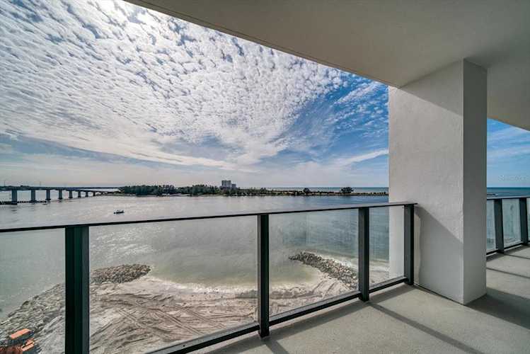 691 S Gulfview Blvd #812 Clearwater Beach, FL 33767