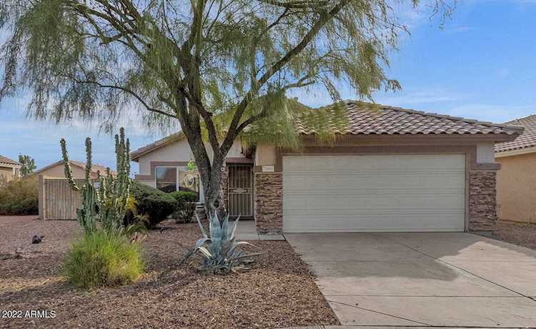 8661 E Crescent Avenue Mesa, AZ 85208