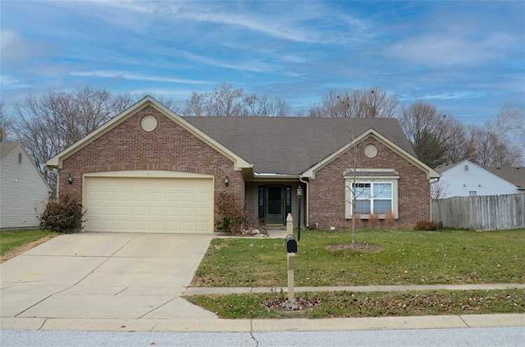 257 Brooks Bend Brownsburg, IN 46112
