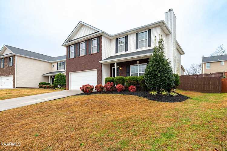 8413 Bowsong Ln Powell, TN 37849