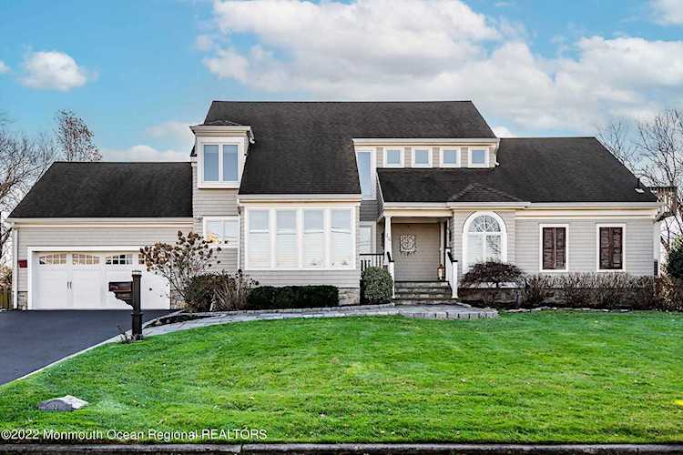 44 Genesse Ave Oceanport, NJ 07757