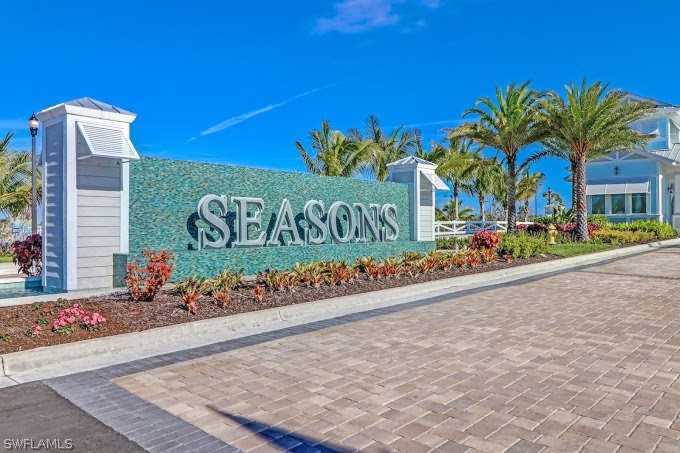 28355 Captiva Shell Loop Bonita Springs, FL 34135
