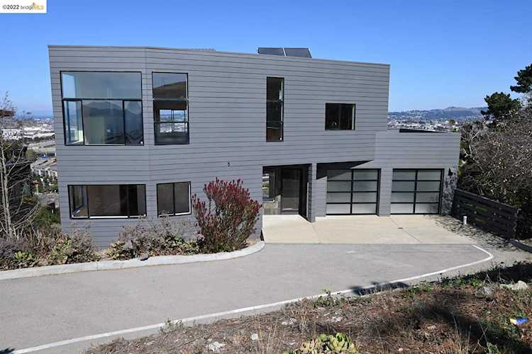 5 Crest Ave Richmond, CA 94801