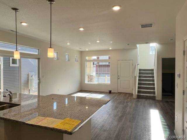 17935 E 103rd Ave Commerce City, CO 80022