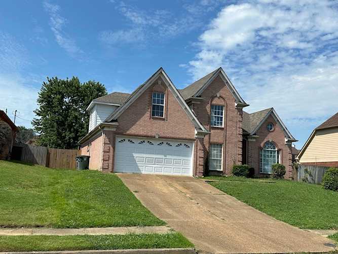 4033 E Chesapeake Way Memphis, TN 38125 | MLS 10138656 Photo 1