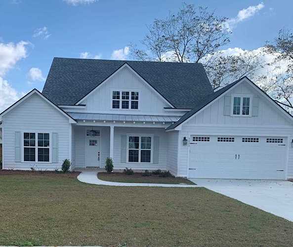 3033 Houser Way Hahira, GA 31632