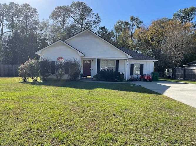 919 Pine Cone Circle Valdosta, GA 31602