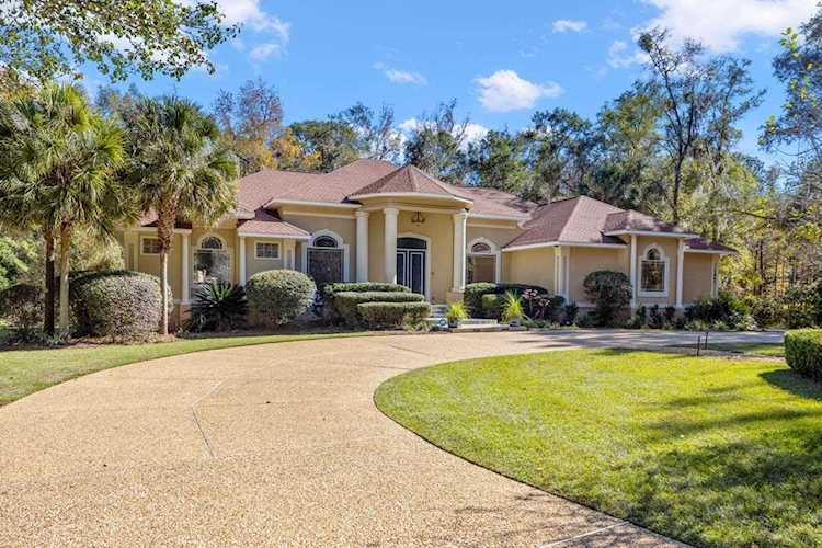 1887 Ox Bow Trace Tallahassee, FL 32312