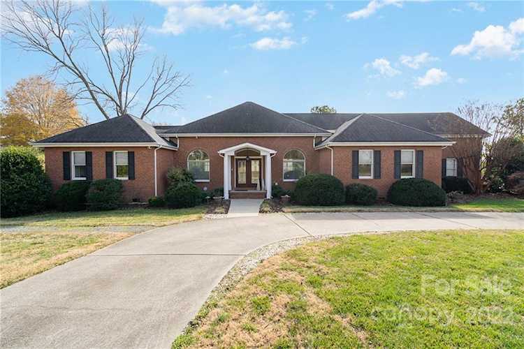 13038 Westmoreland Farm Rd Davidson, NC 28036