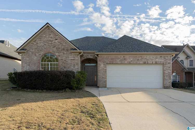 161 Waterford Highlands Trail Calera, AL 35040