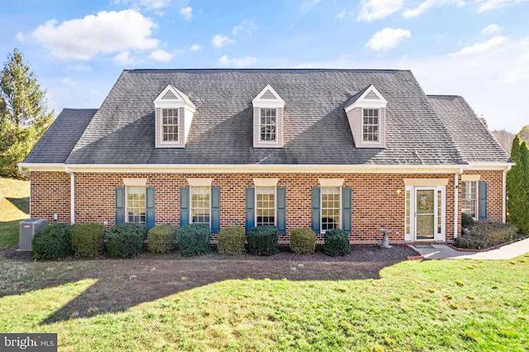 7017 Radford Dr Fredericksburg, VA 22407 | MLS VASP2014268 Photo 1