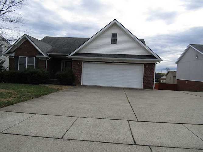 128 Dawson Pass Nicholasville, KY 40356
