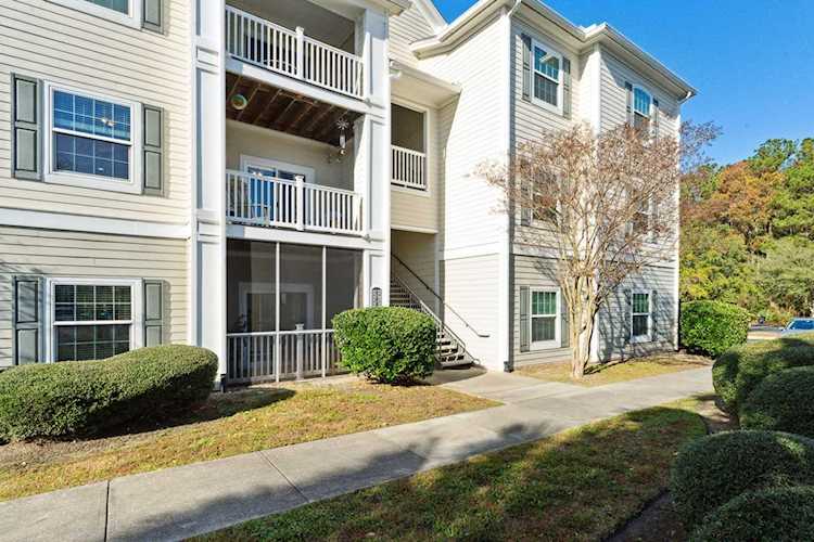 1300 Park West Blvd Mount Pleasant, SC 29466